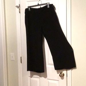 Flowy black capris